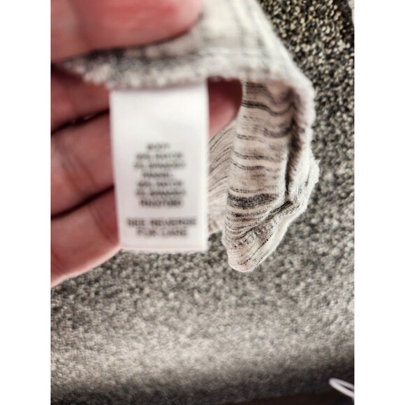 C Est 1946 Gray Black Family Faith Football Xl Blouse 7.6589 - Picture 4 of 6